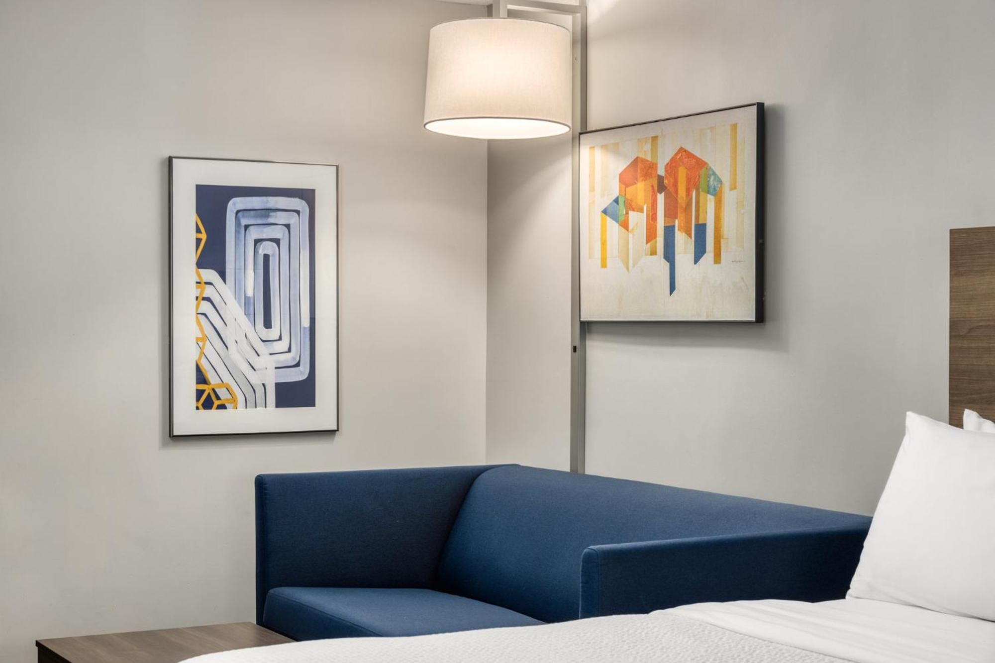 Holiday Inn Express Hotel & Suites Portland - Jantzen Beach By Ihg Exterior foto